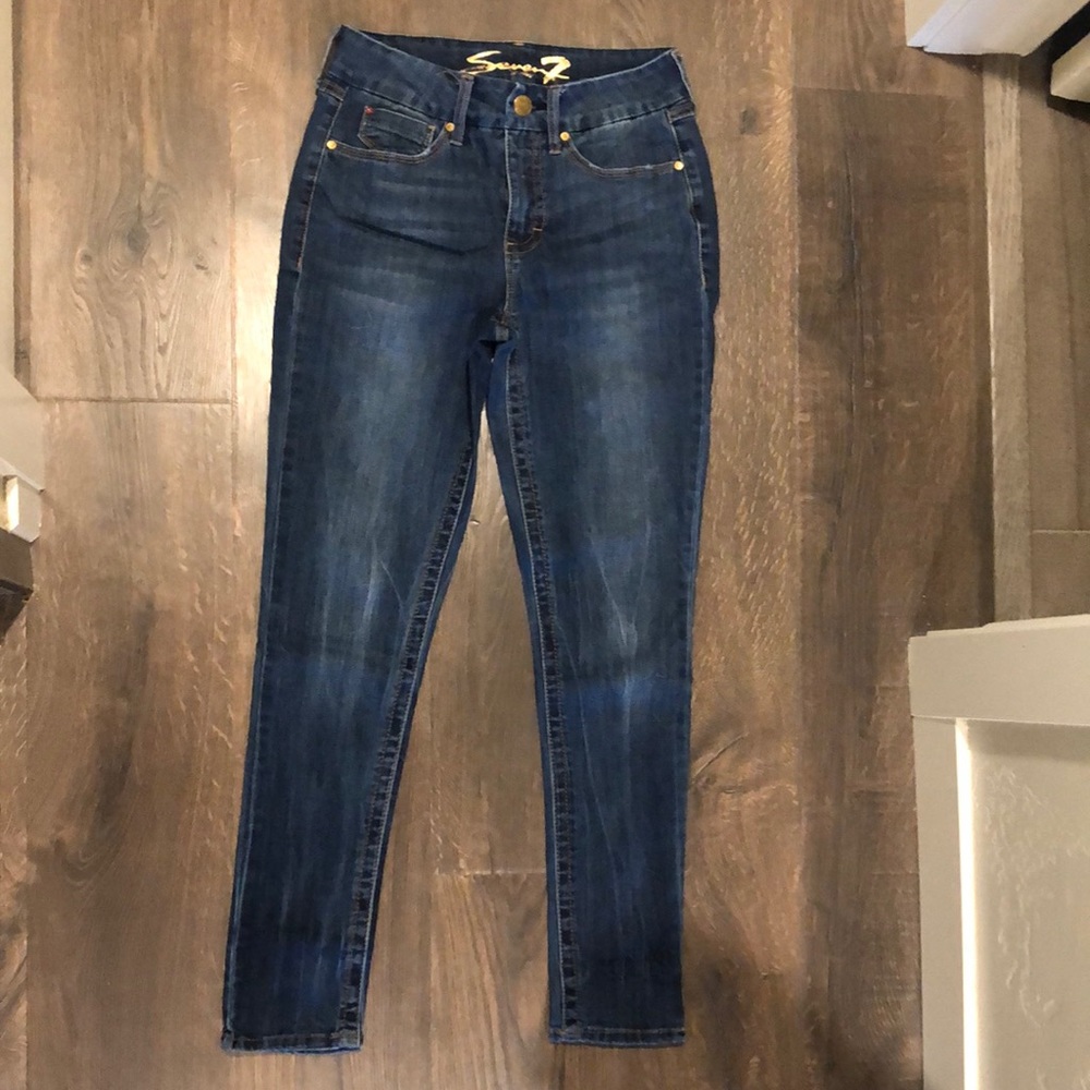 Seven jeans size 4